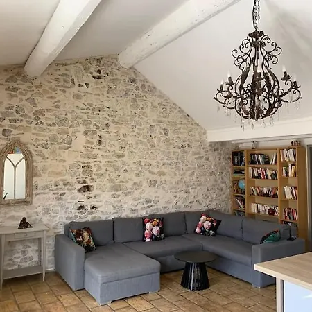 Apartment Duplex Familial Au Coeur De La Cite Medievale