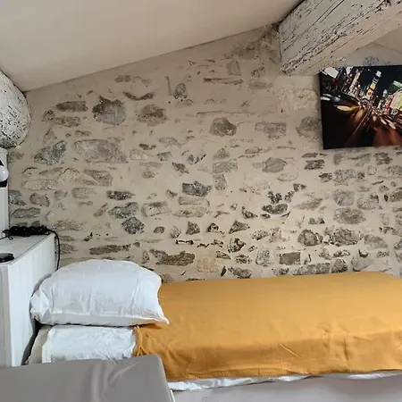 Duplex Familial Au Coeur De La Cite Medievale Apartment