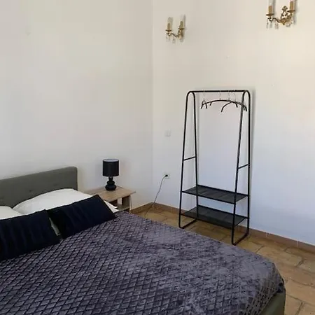 Appartement Duplex Familial Au Cœur De La Cité Médiévale Aigues-Mortes