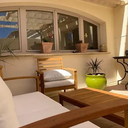 Duplex Familial Au Cœur De La Cité Médiévale Appartement Aigues-Mortes