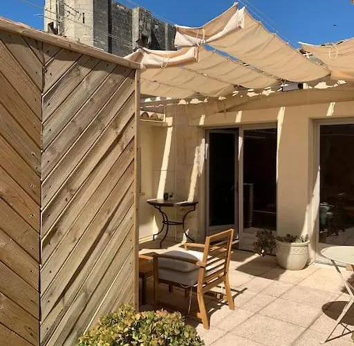 Duplex Familial Au Coeur De La Cite Medievale * Aigues-Mortes