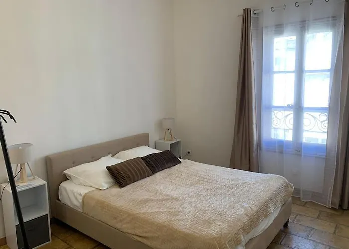 Διαμέρισμα Duplex Familial Au Coeur De La Cite Medievale Aigues-Mortes