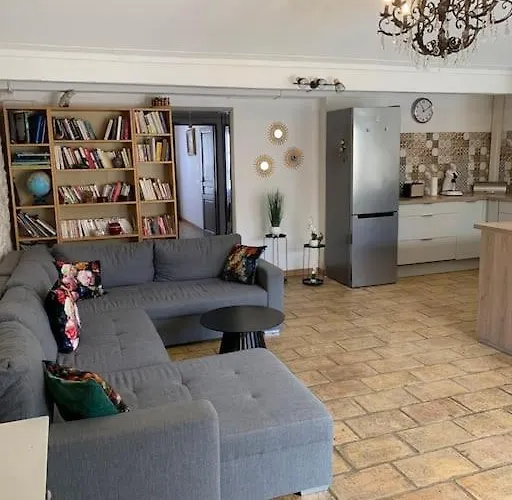 Διαμέρισμα Duplex Familial Au Coeur De La Cite Medievale