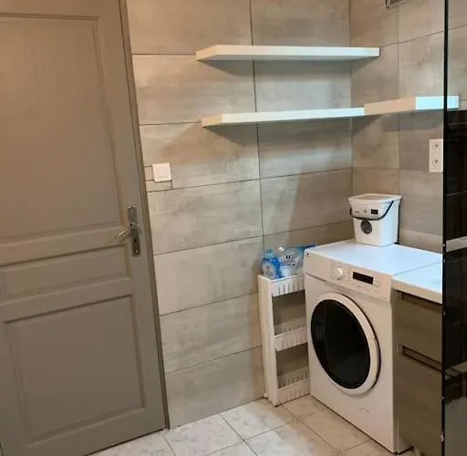 Апартаменты Duplex Familial Au Coeur De La Cite Medievale *
