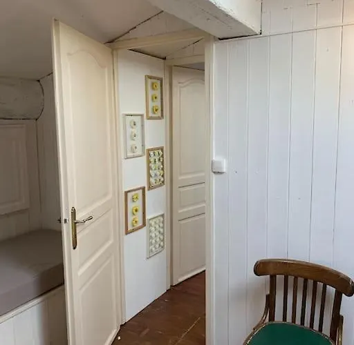 Διαμέρισμα Duplex Familial Au Coeur De La Cite Medievale
