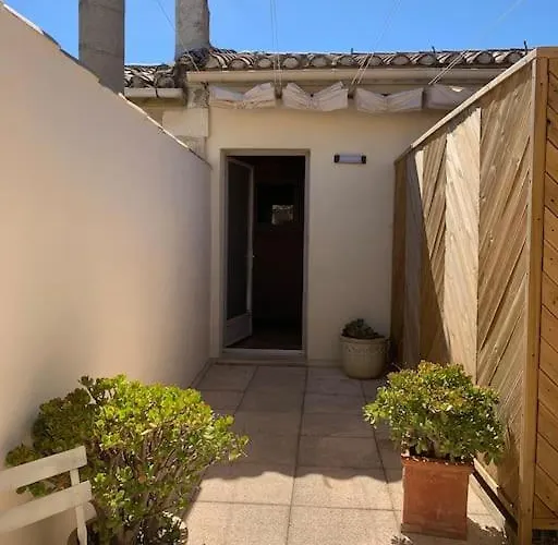 Διαμέρισμα Duplex Familial Au Coeur De La Cite Medievale Aigues-Mortes