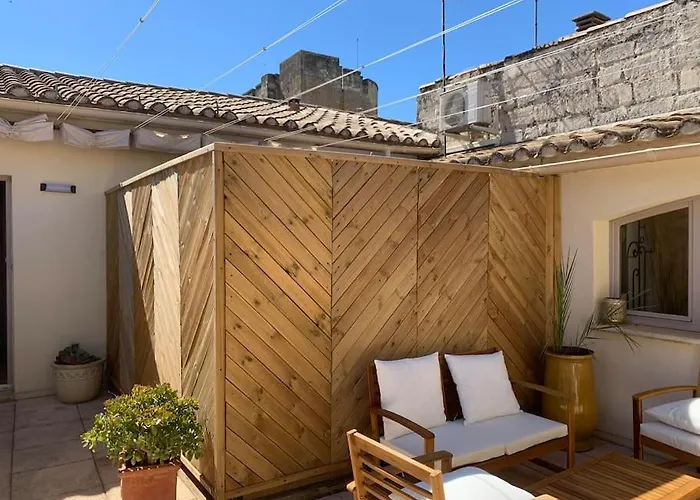 Διαμέρισμα Duplex Familial Au Coeur De La Cite Medievale *
